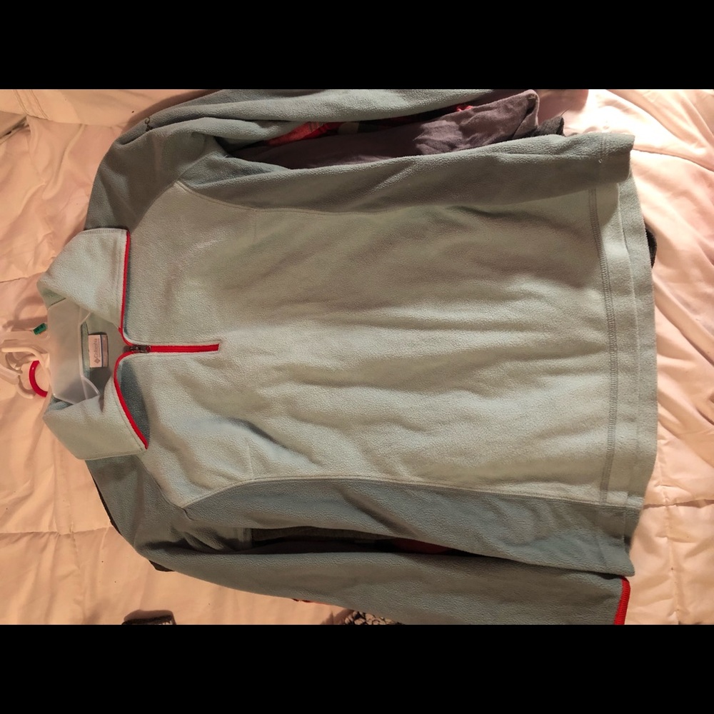 light blue columbia pull over